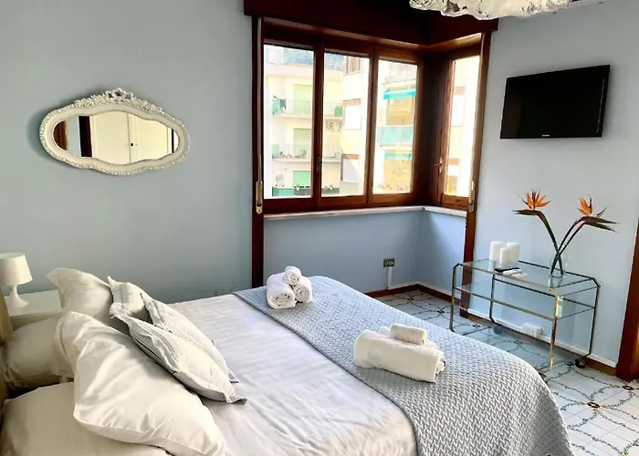 Apartment & Pool 2 Sorrento